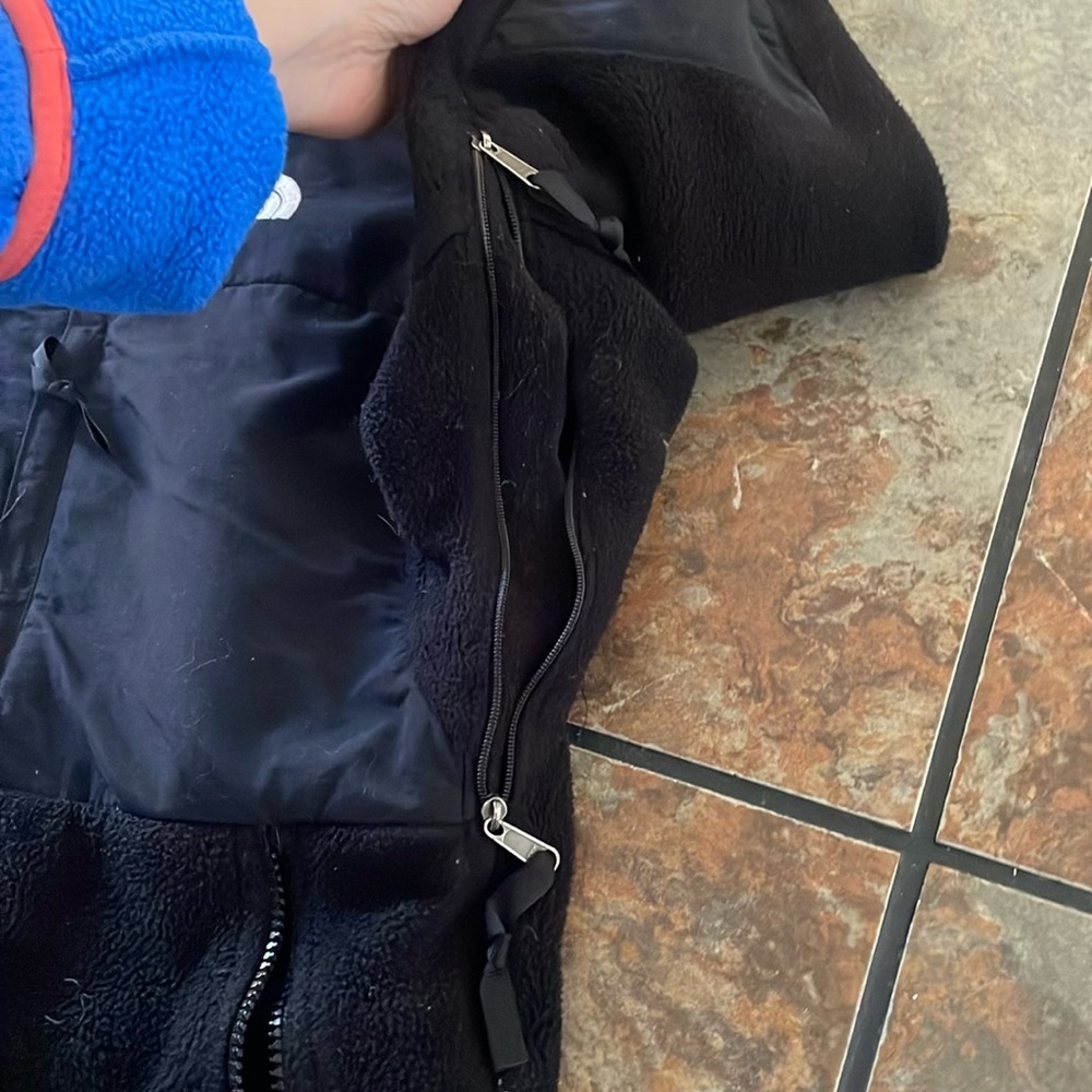 North Face Jacket - Picture 3 of 8